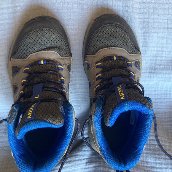 Merrell unisex high quality hiking boots size 11 - Picture 4 of 7